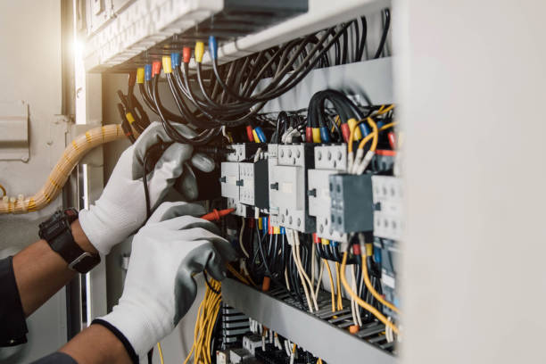 Best Licensed Electrician  in Pembroke Park, FL